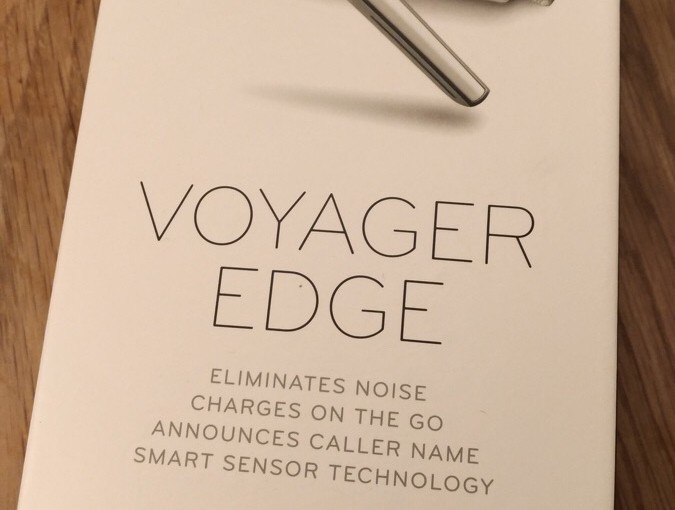 通話品質良好、音楽もそこそこ楽しめるBluetoothヘッドセットPlantronics Voyager Edge