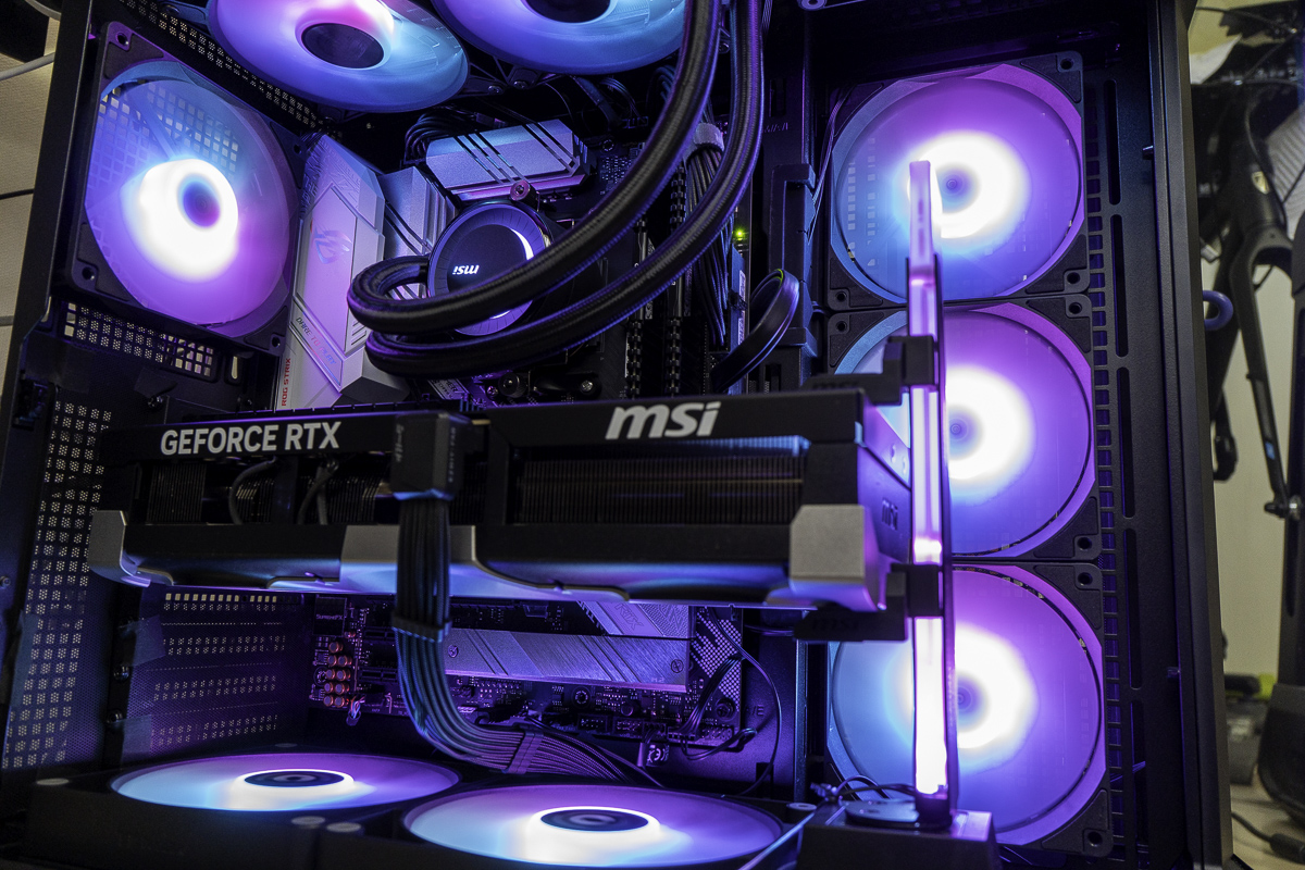 GeForce RTX™ 5090 32G VENTUS 3X OC システム全体像